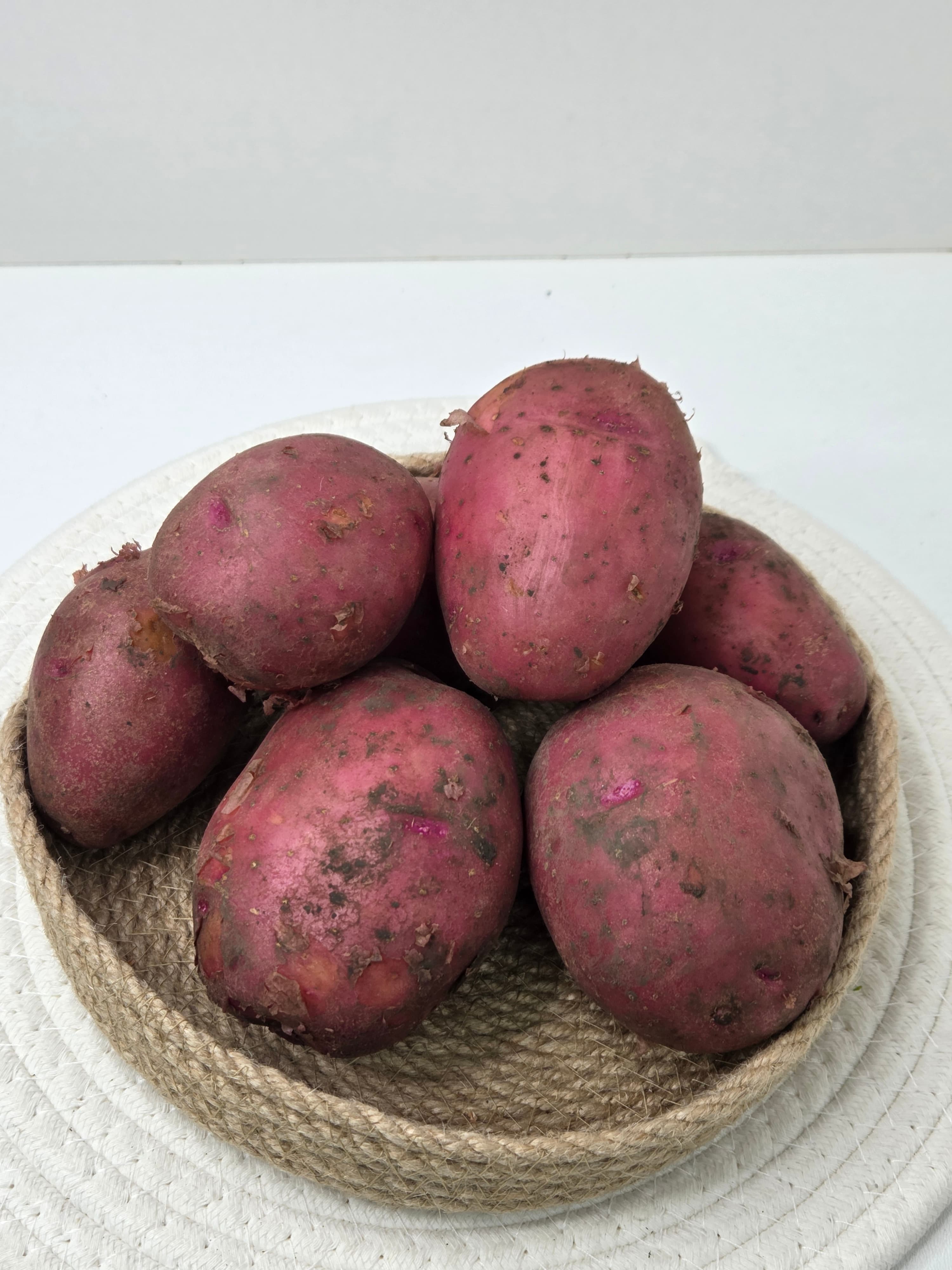 Картофель красный
